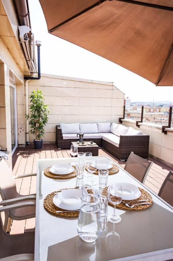 Appartamento Lujoso Atico Entre 2 Playas Con Garaje, Terraza, Vistas Y Wifi Gijón Esterno foto