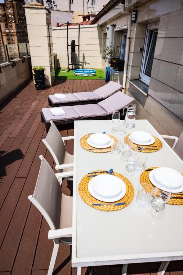 Appartamento Lujoso Atico Entre 2 Playas Con Garaje, Terraza, Vistas Y Wifi Gijón Esterno foto