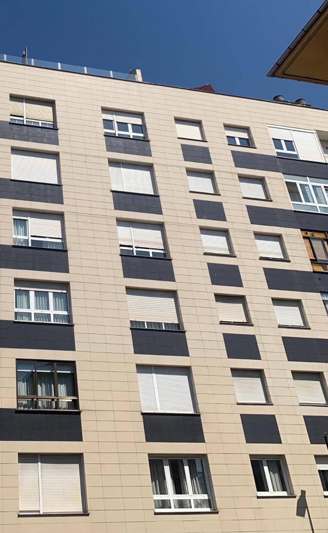 Appartamento Lujoso Atico Entre 2 Playas Con Garaje, Terraza, Vistas Y Wifi Gijón Esterno foto